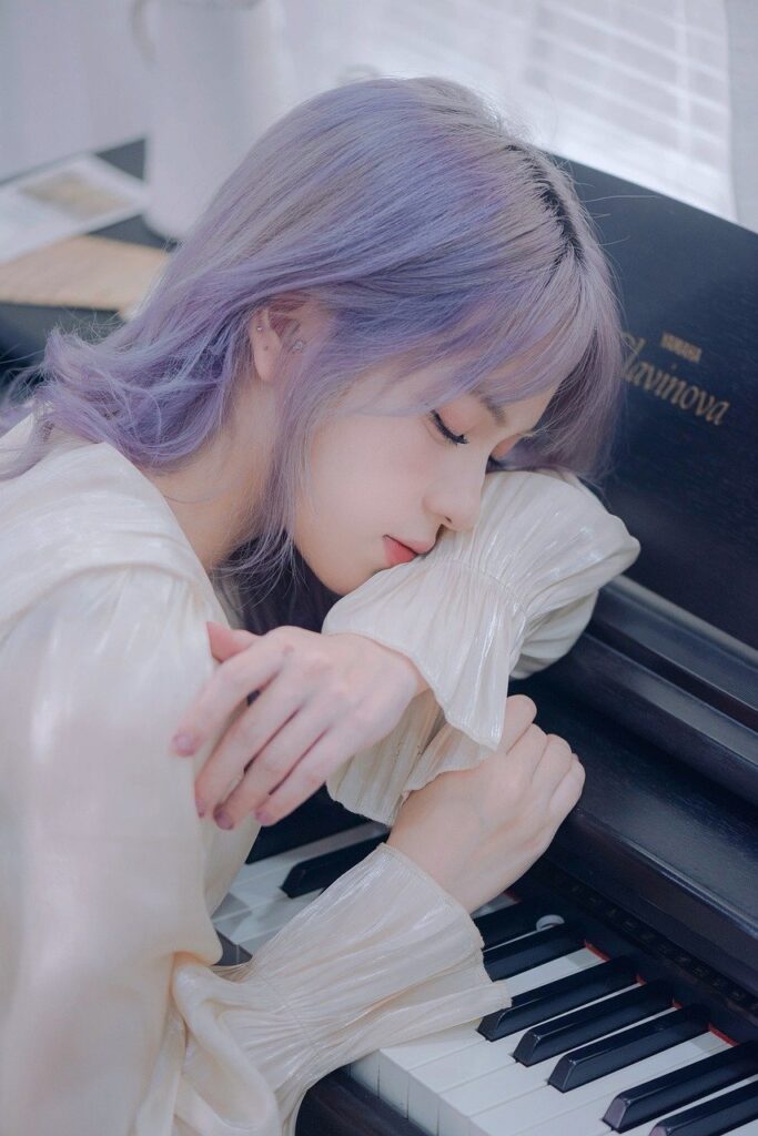 woman, model, piano